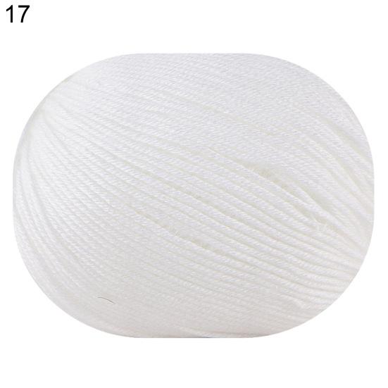 

Удобные на ощупь мотки пряжи. Шикарные дышащие универсальные клубки пряжи, не скатывающиеся. 17