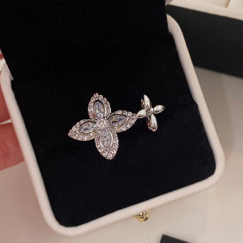 Gold Rhinestone Zirconia Flower Open Ring - Women's Luxury Adjustable Finger Ring