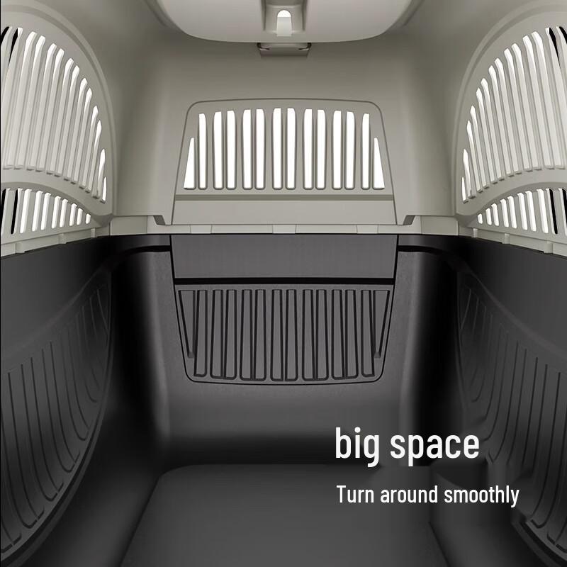 Portable Plastic Cat Carrier