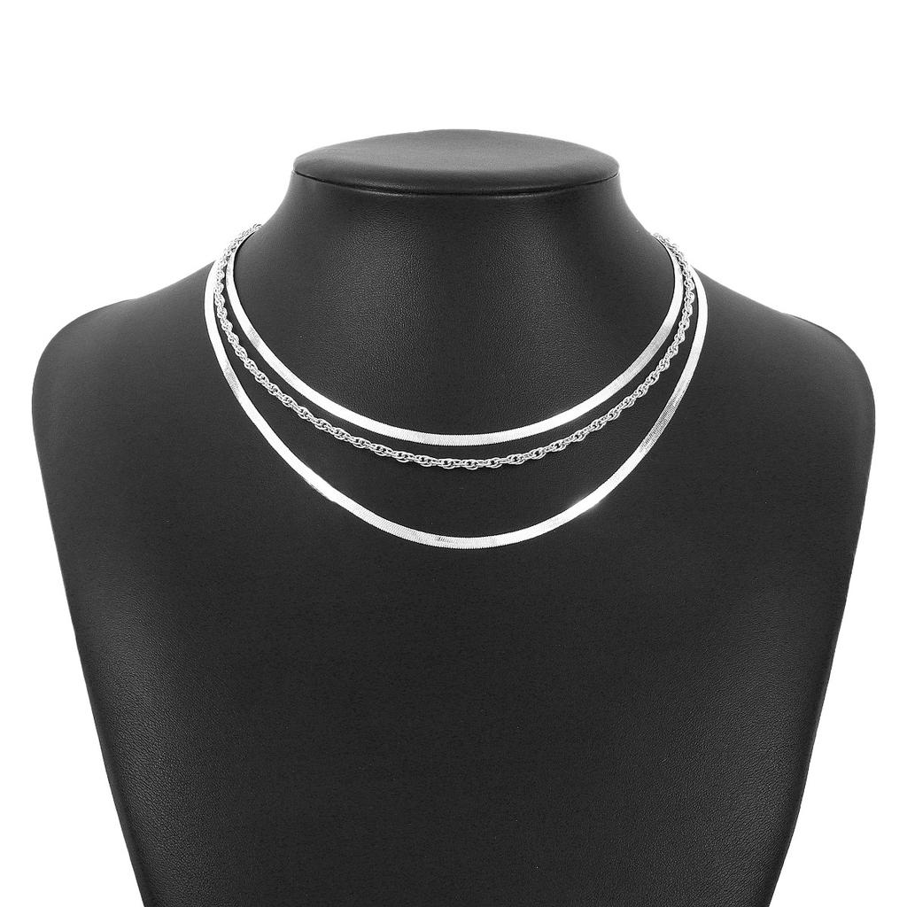 Women European Simple Multi-Layer Snake Bone Choker Retro Punk Metal Style Jewelry Minimalist Geometric Temperament Necklace