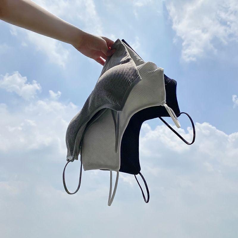 Hot-Selling Ribbed Little Bear Camisole with Chest Pads – Stylish Sports Tank Top