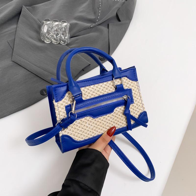 Handbag Bag Women's 2025 New Trendy Fashion Retro Small Square Bag Texture Niche Casual Ins Shoulder Messenger Bag