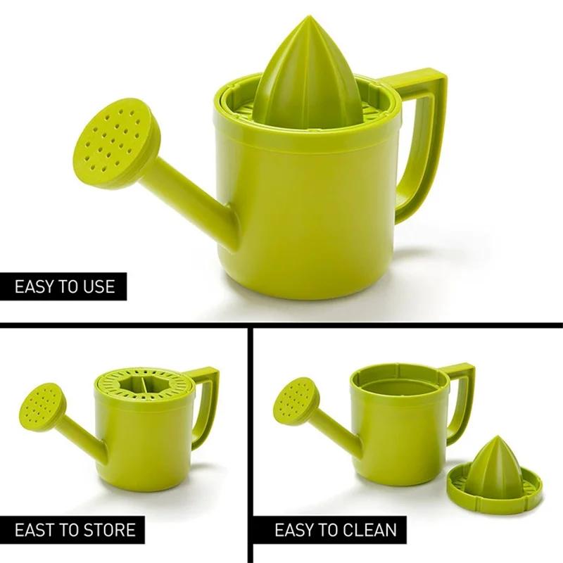 Mini Manual Lemon Juicer Watering Can Shape Household Kitchen Gadget Citrus Fruit Squeezer Easy-to-Use Lemon Sprinkler