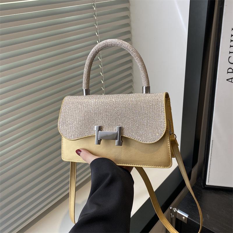Elegancka przenośna mała kwadratowa torebka damska nowa letnia moda do pracy prosta torba na ramię listonoszka