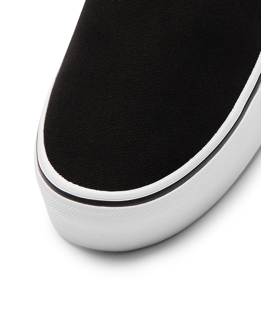 Vans Classic Slip-On Stackform - (Canvas) Black:True White / Vn0A7Q5Rbmx1