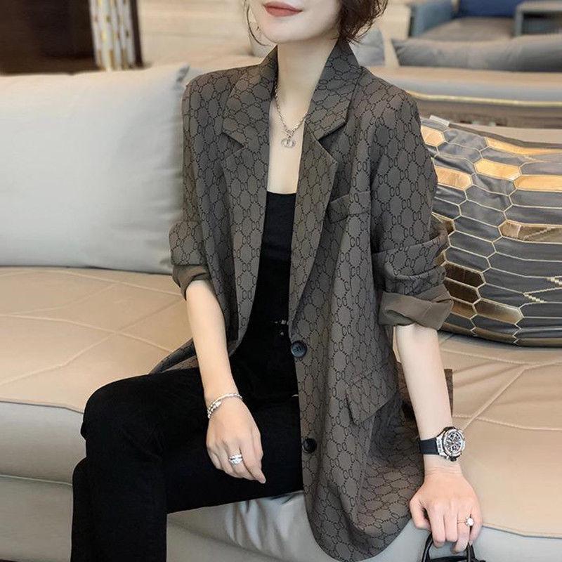 

Женский пиджак с принтом в европейском стиле 2024 года: Стильный и модный дизайн XL [60-65 kg]