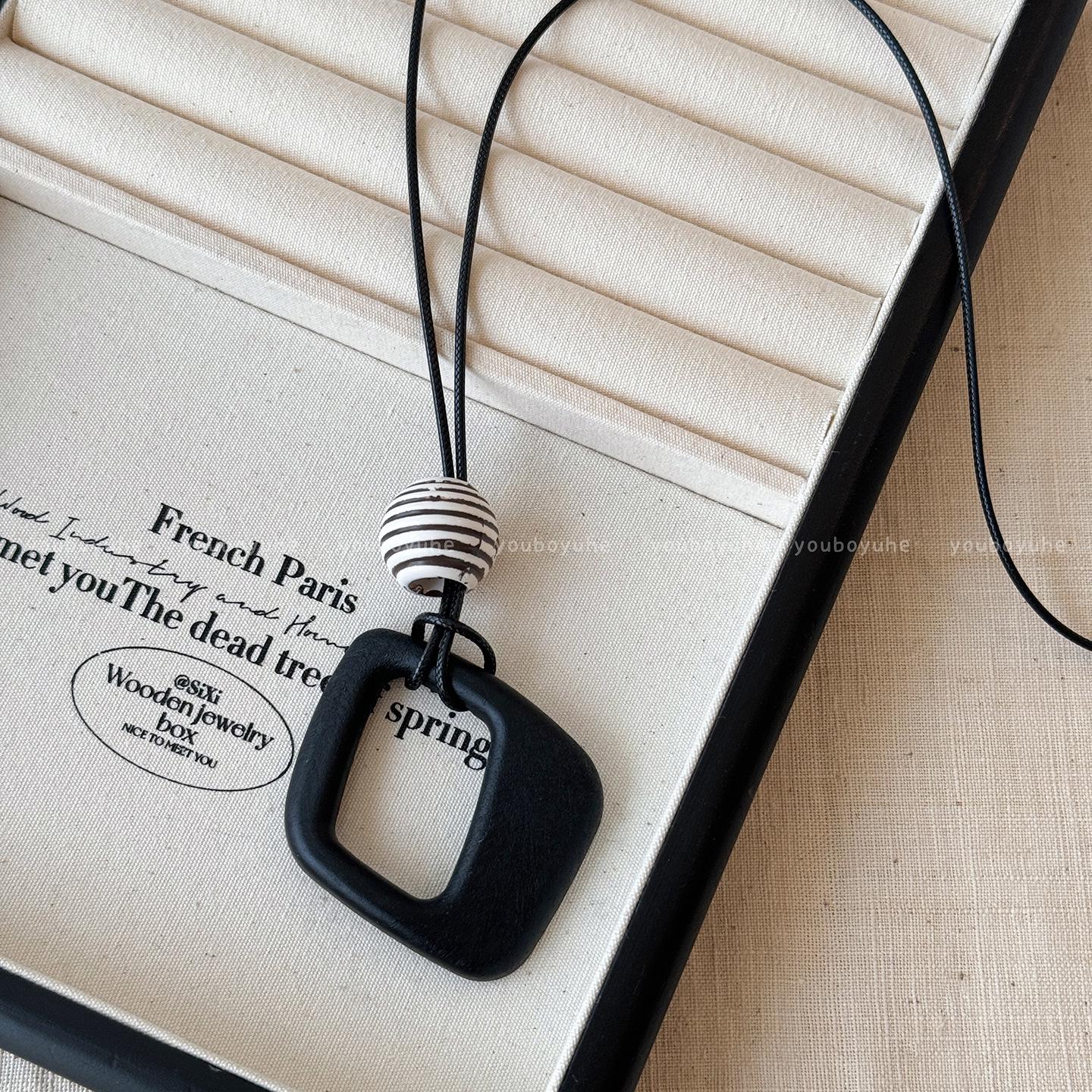 Китайское дзен ожерелье с овальным кулоном: Женская ретро этническая цепочка для свитера