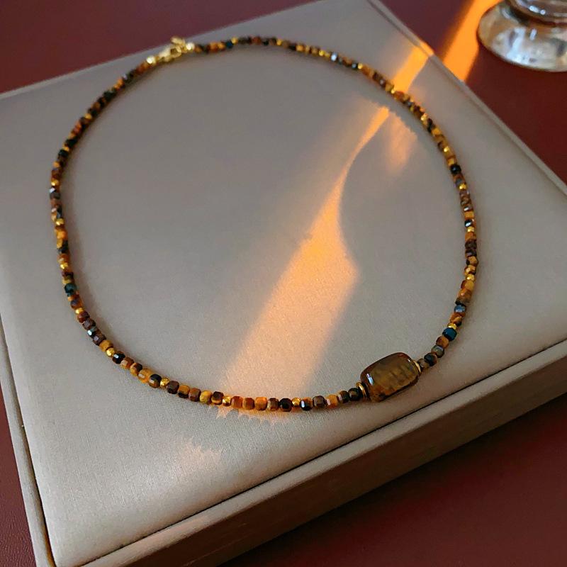 Pearl Beaded Clasp Necklace - Retro French Style for Autumn/Winter