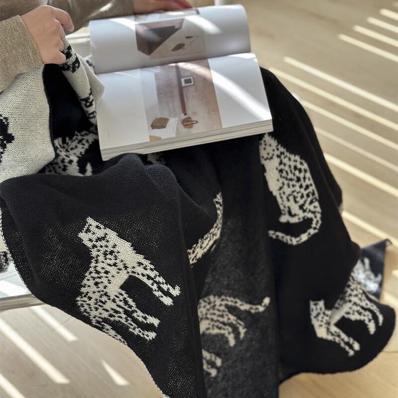 OEING Nordic Style Leopard Print Knit Blanket