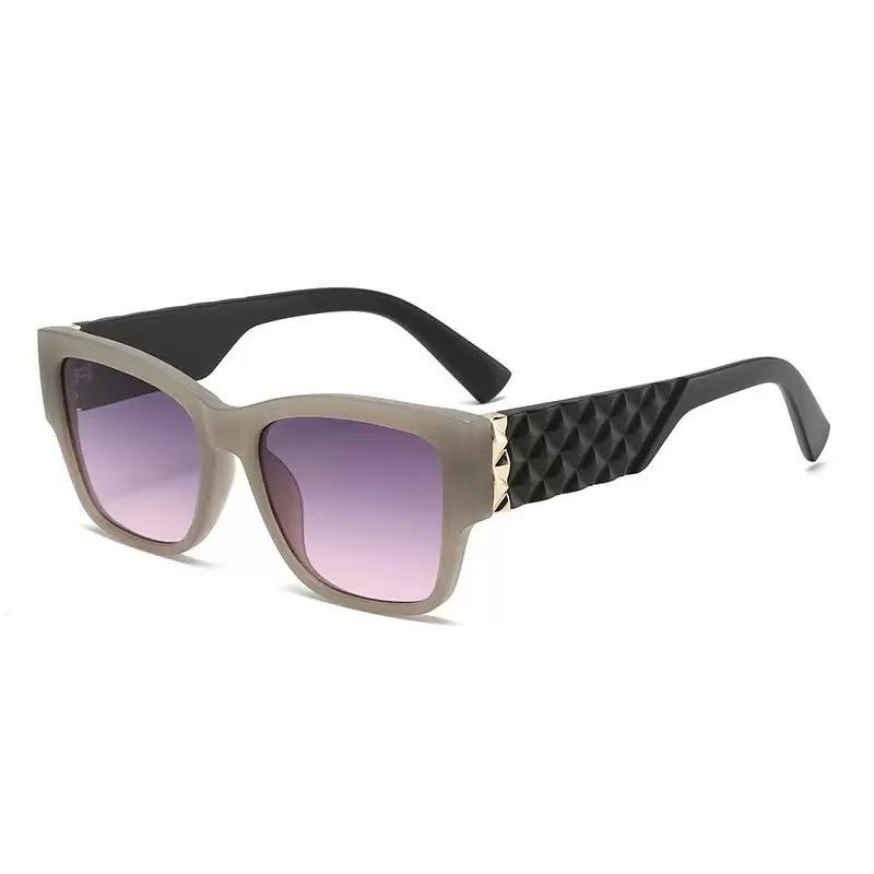 

Unisex UV400 Square Large Frame Fashion Glasses European Style Suitable for Daily Wear And Driving