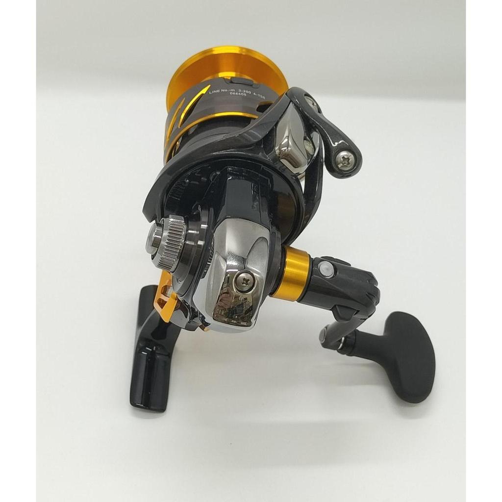 Used DAIWA LAXUS 3000LBD spinning reel
