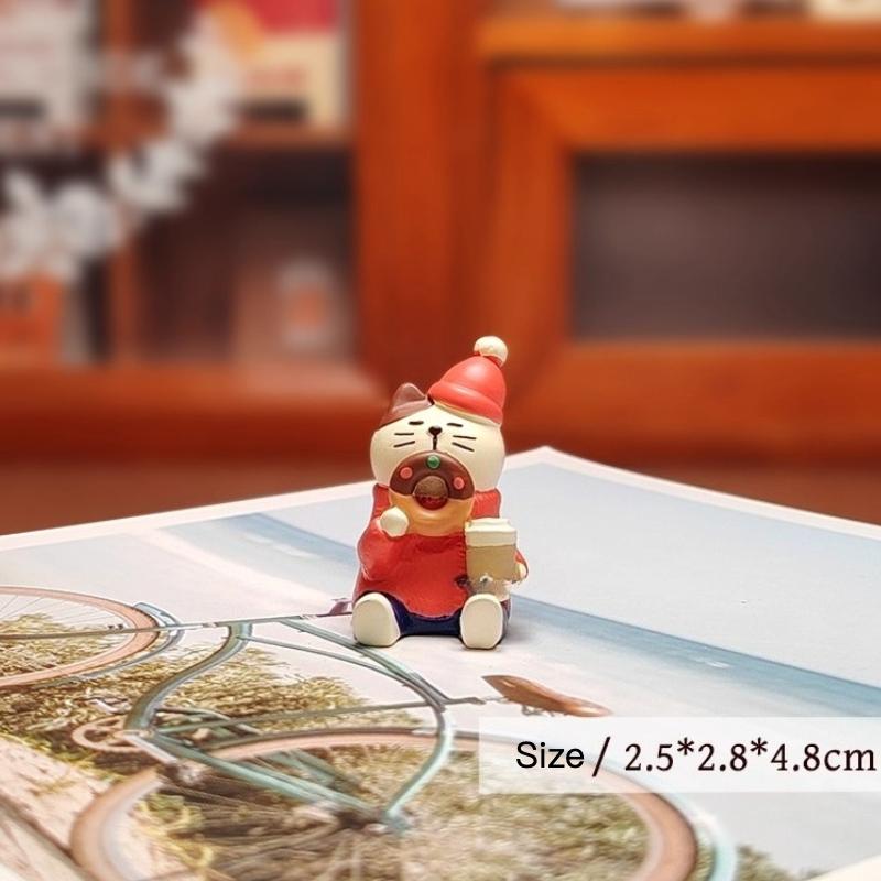 Cute Merry Christmas Cat Resin Ornaments Santa Claus Desktop Christmas Figurine Scene Decoration Gifts Japanese Style Wholesales