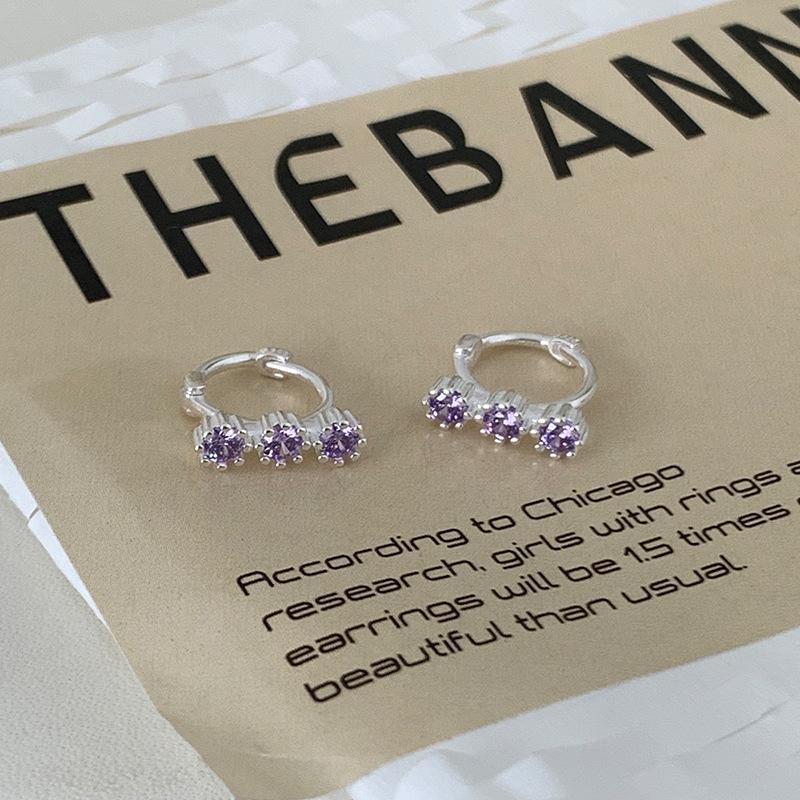 

Colour Zirconia Small Flower Earrings Female Small Fragrant Wind Fashion Personality Exquisite Ear Buckle Niche High-level Sense of Earrings Tide