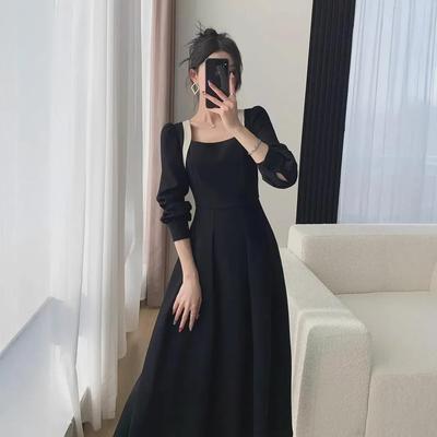 Plus Size Hepburn-Style Black Dress - Autumn French Waist-Slimming Long Sleeve Square Collar