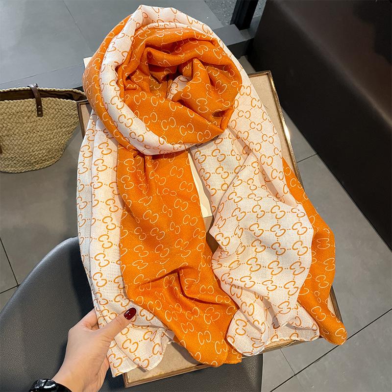 New Atmosphere Imitation Cashmere Plaid Tassel Scarf For Women In Autumn And Winter, With Thickened Velvet And Warm Neck