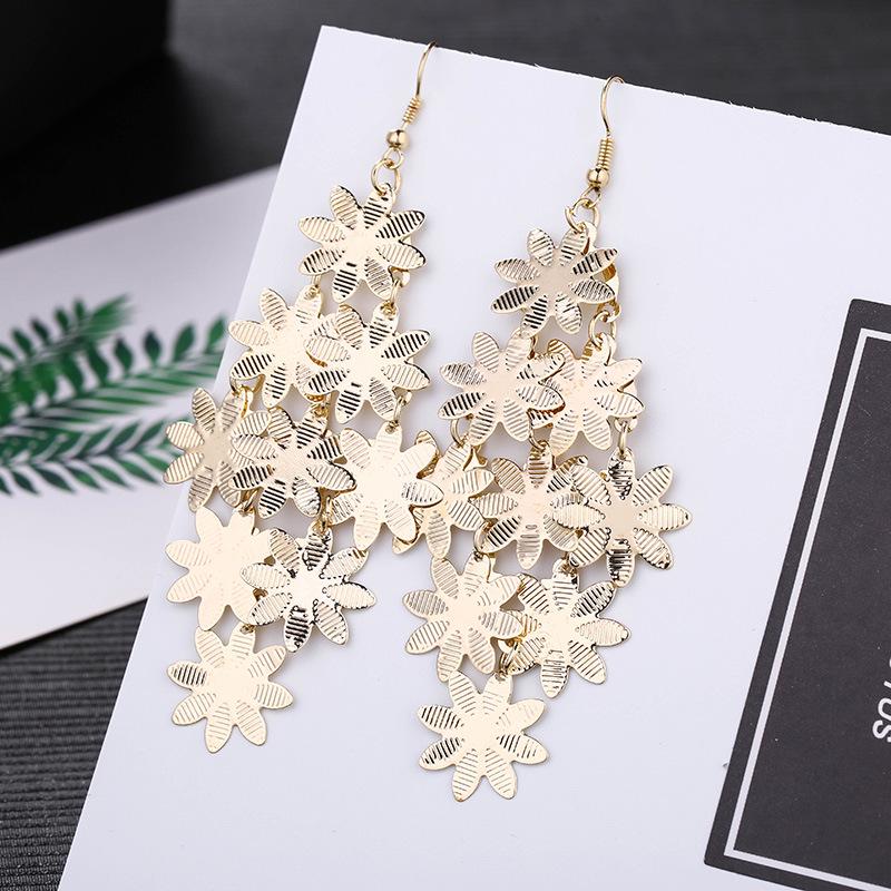 [Fashion Trendy Metal Fringe Long Drop Earrings Exaggerated Elegant Ear Hooks Earrings]