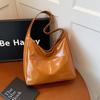Classic bag, high-end sense, large-capacity retro women's bag, simple commute, underarm bag, shoulder bag, source product