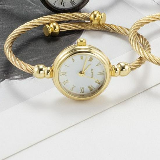 Women's Open Bangle Quartz Watch: Elegant and Simple Design