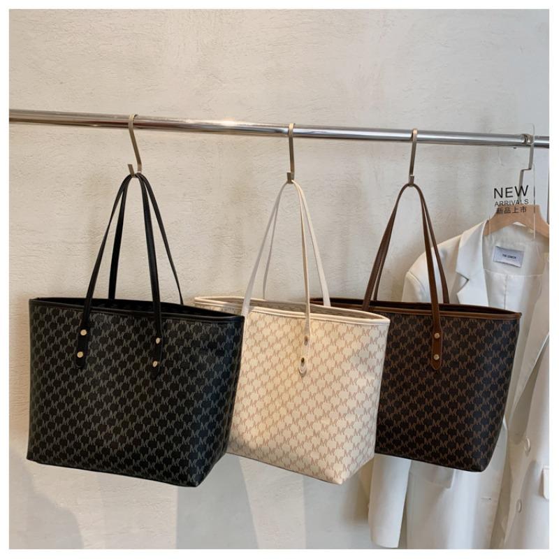 Morning Eight Commuter Large-capacity Tote Bag Women's 2026 Early Spring New Light Luxury Single Shoulder Underarm Bag