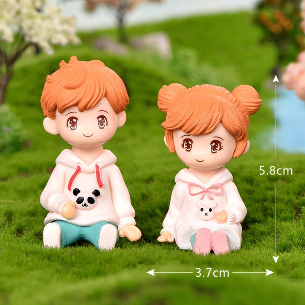 

Plastic Sweater Couple Doll DIY Couple Cake Figurine New Micro Landscaping Miniature Home Decor білий