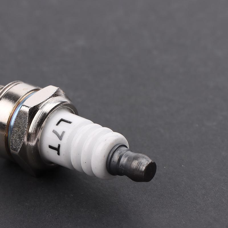 1 Adet Kendin Yap Aksesuarları Biçme Makinesi Çiçek Fişi Rj19Lm Br2Lm Çim Biçme Makinesi Briggs Ve Stratton Motorları Motorları Güç İçin Bujiler