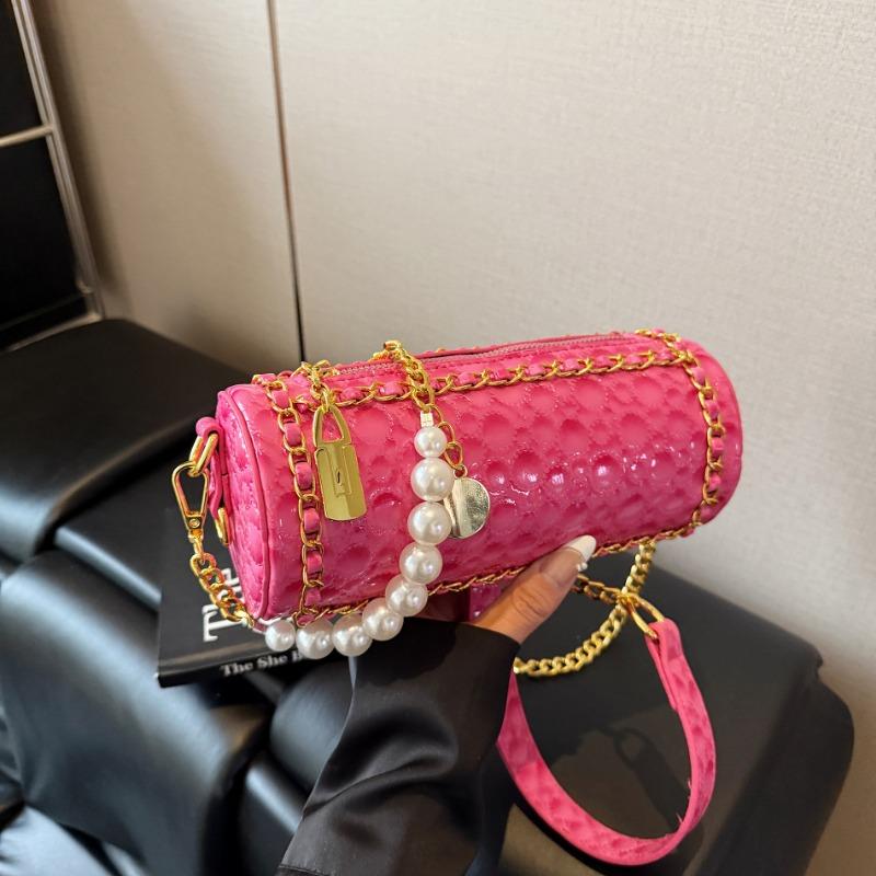 Patent Leather Glossy Women's Bag, Rhombus Embroidery Thread, High-quality Texture Women's Chain Bag, Trendy Versatile Women's Messenger Bag