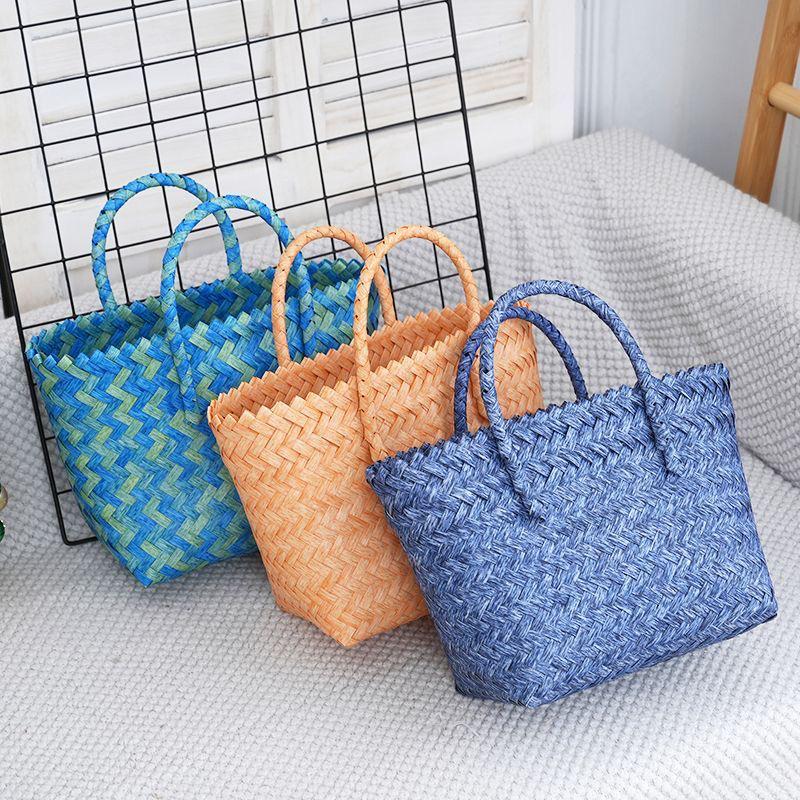

Retro Woven Rattan Handbag: Versatile Square Bag for Daily Commute & Souvenir Shopping