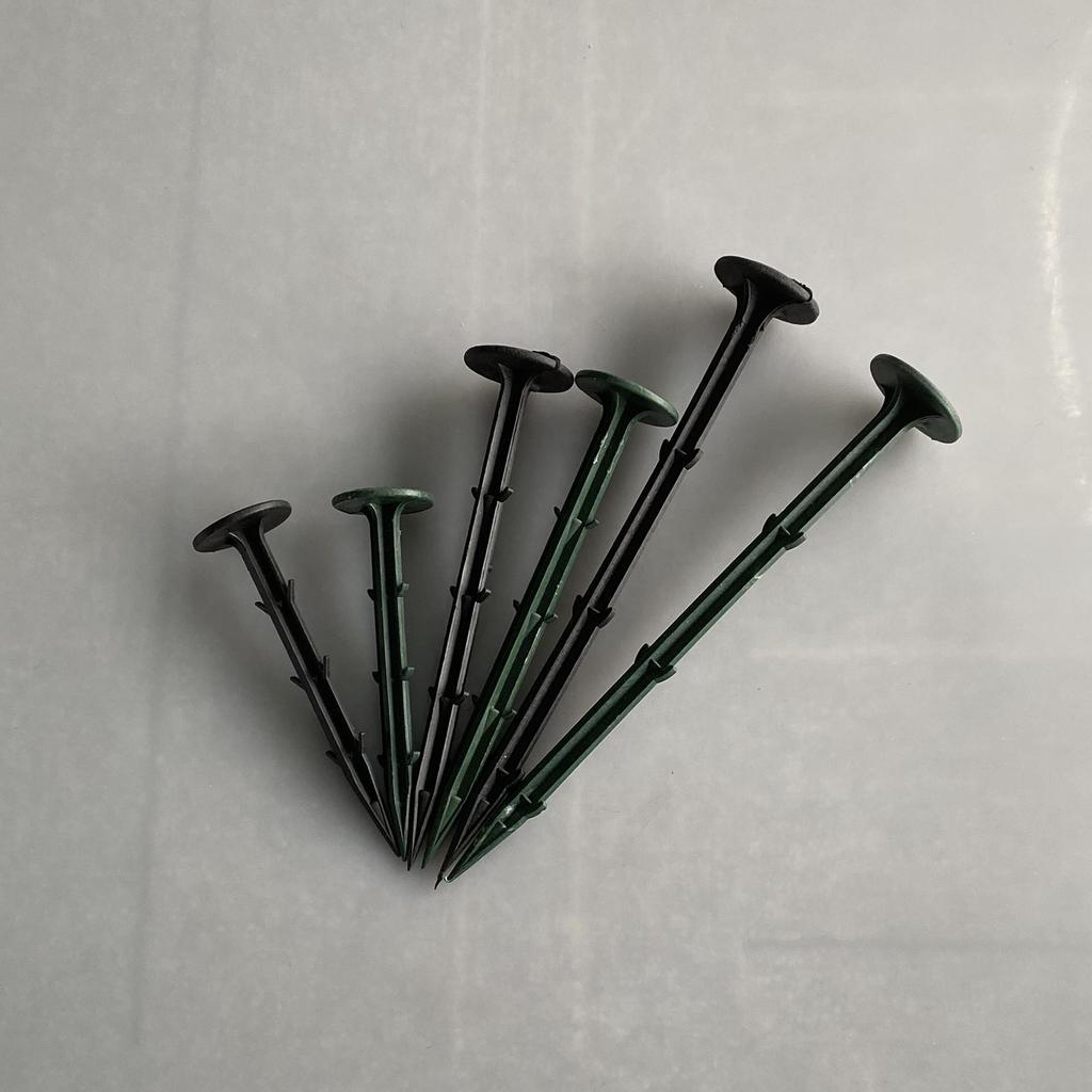 Gardening Essential: Weed Control Ground Fabric Nails for Orchards & Greenhouses - Perfect for Mulch & Strawberries