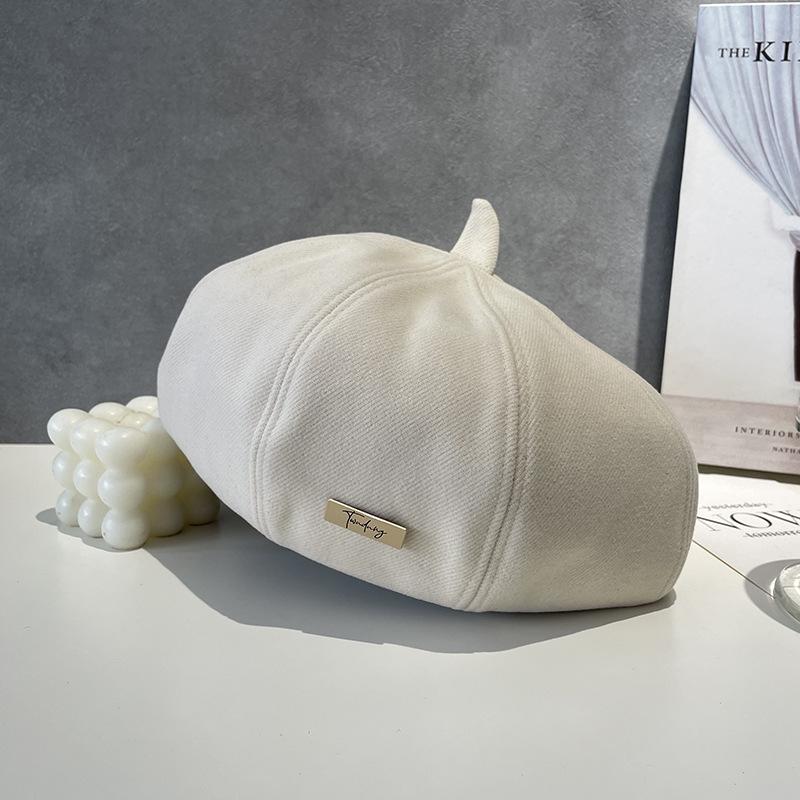 

Нежный берет для женщин Модный знак с маленькой буквой Простой и универсальный Модный и стильный Однотонная шляпа-тыква M（56-57cm）