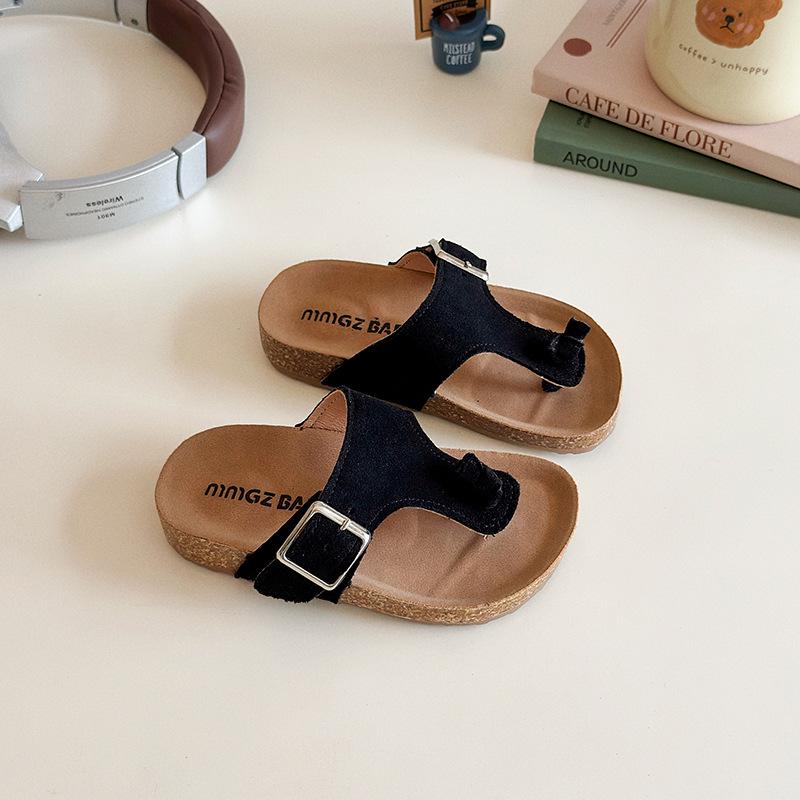 2025 Non-Slip Girls' Flip-Flop Sandals: Summer Beach Shoes with Flat Bottom