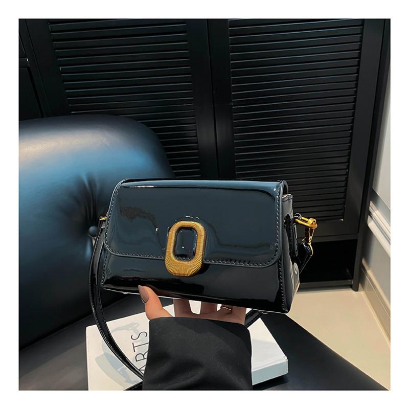 Textured small bag women's spring new simple shoulder high value versatile messenger small square bag