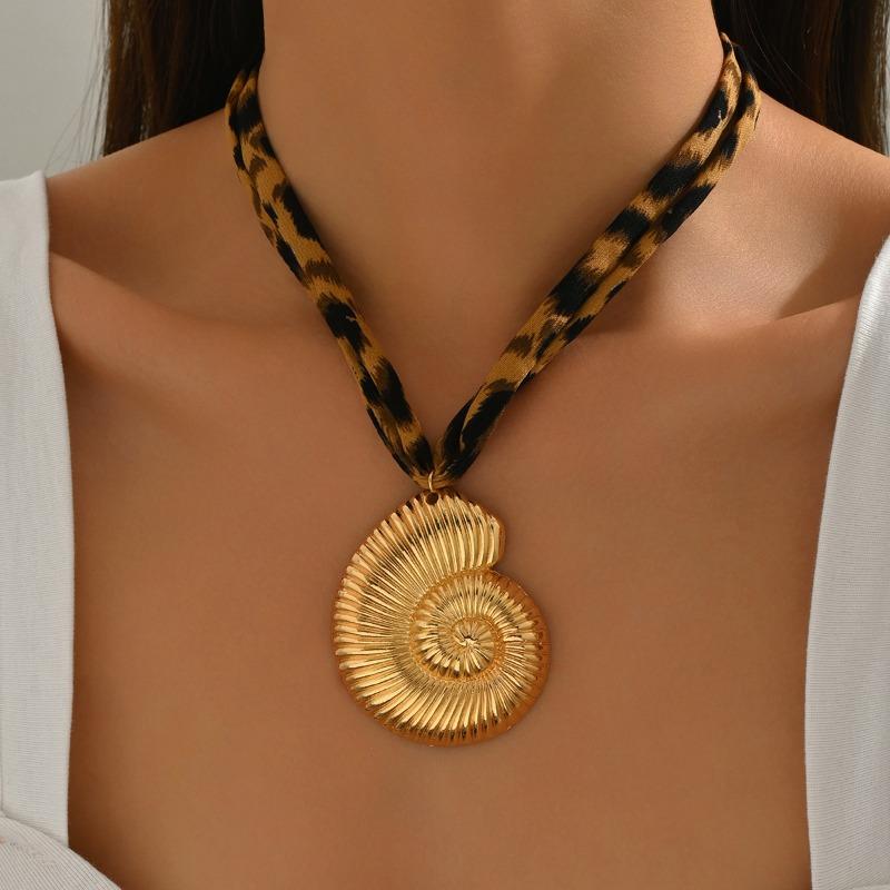 Cross Necklace Leopard Print Flower Love Pendant Summer Marine Shell Collarbone Chain