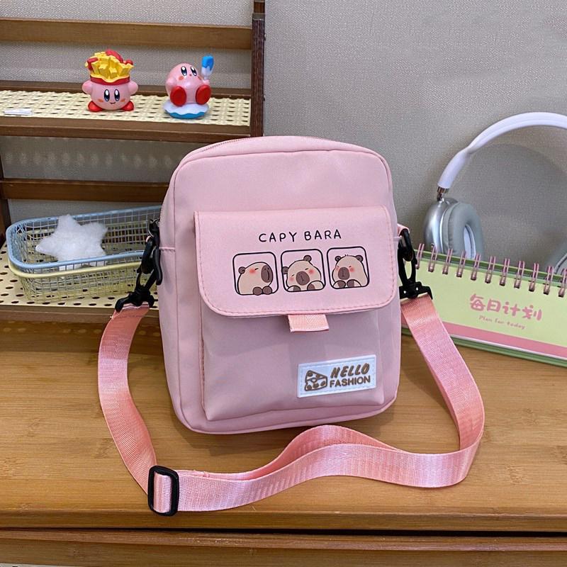 2025 Cartoon Capybara Crossbody Bag Durable Portable Capybara Handbag Nylon Capybara Shoulder Bag Unisex