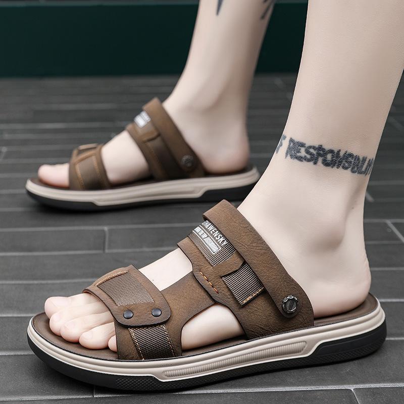 Men's shoes 2025 summer new men's fashion light luxury high quality leather surface comfortable outdoor two wear one word cool slippers