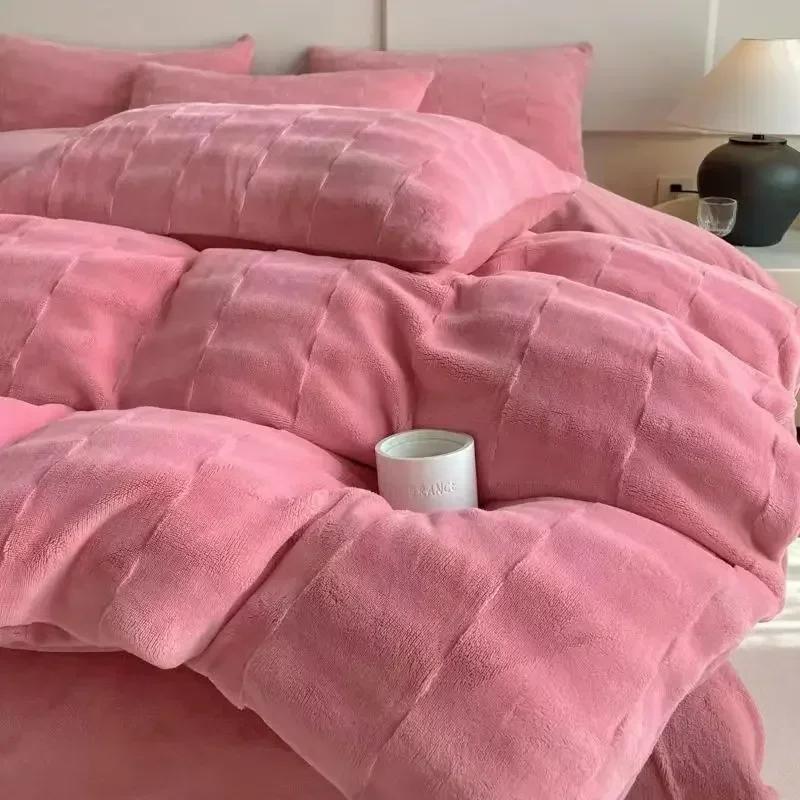 

1.5m-2.0mm White Striped Double-sided Plush Duvet Cover Set Milk Velvet Bed Four Piece Set Flannel Bed Skirt Sheet Bedding 1.5m 4pcs&set рожевий