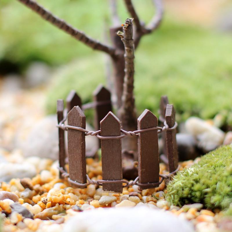 Moss Micro Landscape Mini Wooden Picket Fence for Succulent Decoration