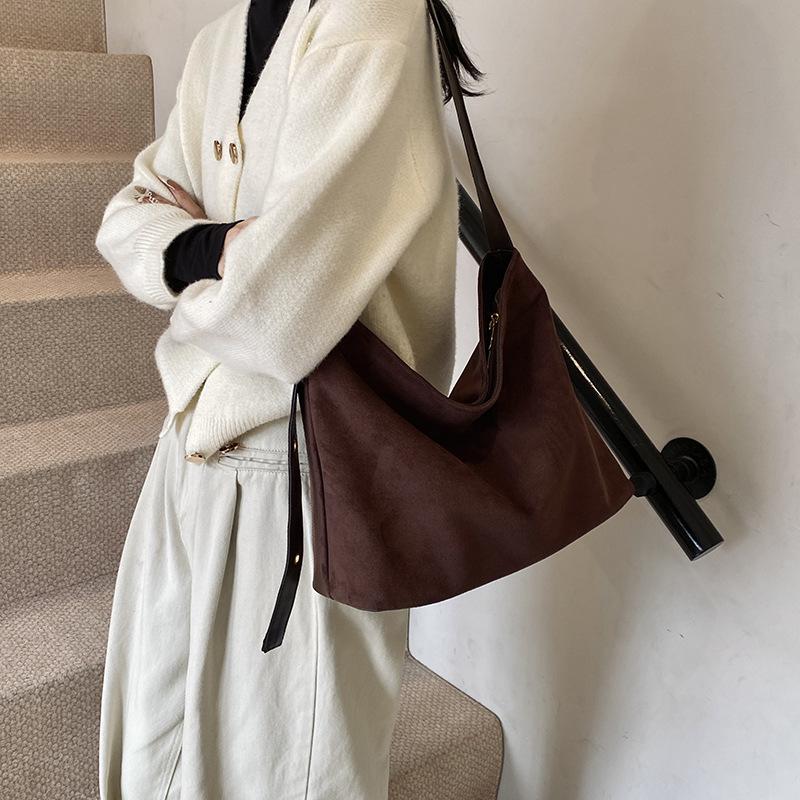 Commuter Big Bag Women's 2025 New High-end Retro Fashion Suede Shoulder Bag Large Capacity Tote Bag