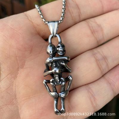 Halloween Dark Wind Couple Titanium Steel Necklace Personalized Vintage Stainless Steel Hug Skull Pendant Sweater Chain