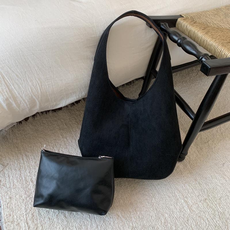 

Нишевая дизайнерская сумка-тоут для мамы и ребенка, женская сумка, новая мода 2025, ретро сумка через плечо, большая вместимость, для отдыха и поездок чёрный