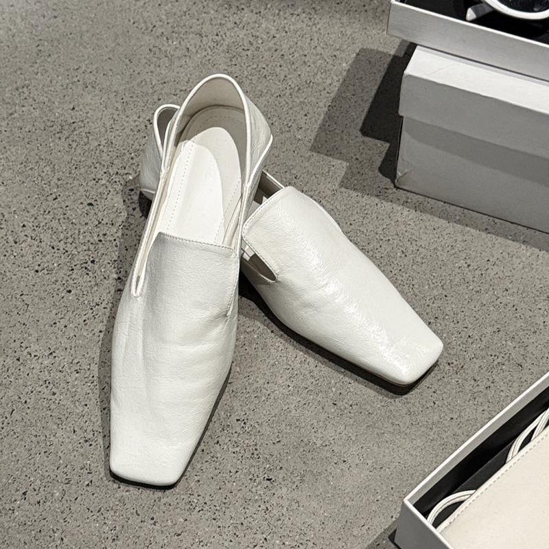 Spring New Brand Women Flat Shoes Fashion Square Toe Slip On Ladies Elegant Red Boat Shoes Soft Flat Heel Loafers