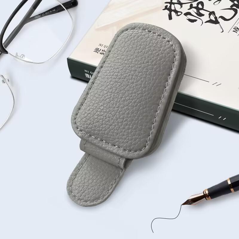 1pc Universal Car Sun Visor Glasses Clip, Made Of PVC, Car Glasses Holder, Interior Accessories, Glasses Storage Rack