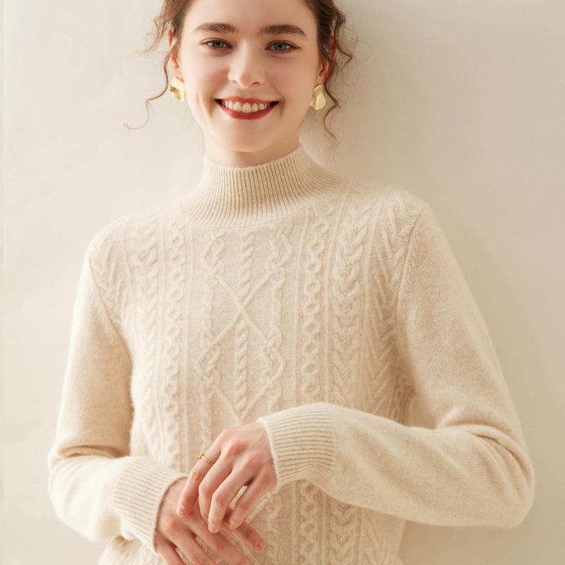 Women's Thick Diamond Pattern Cashmere Sweater - Half-High Neck, Gentle Style, Warm Loose Fit, Short Knitwear for Autumn and Winter