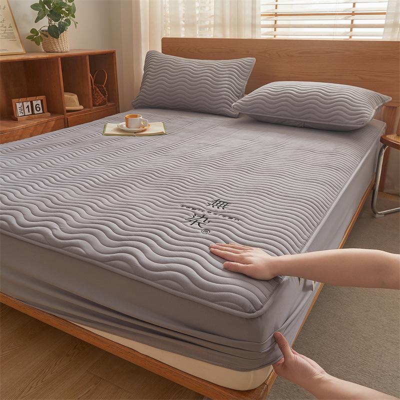 Non-dyeing Class A Padded Thickened Mattress Three-piece Set Non-slip Fixed Mattress Protective Cover Fully Enclosed Elastic Band