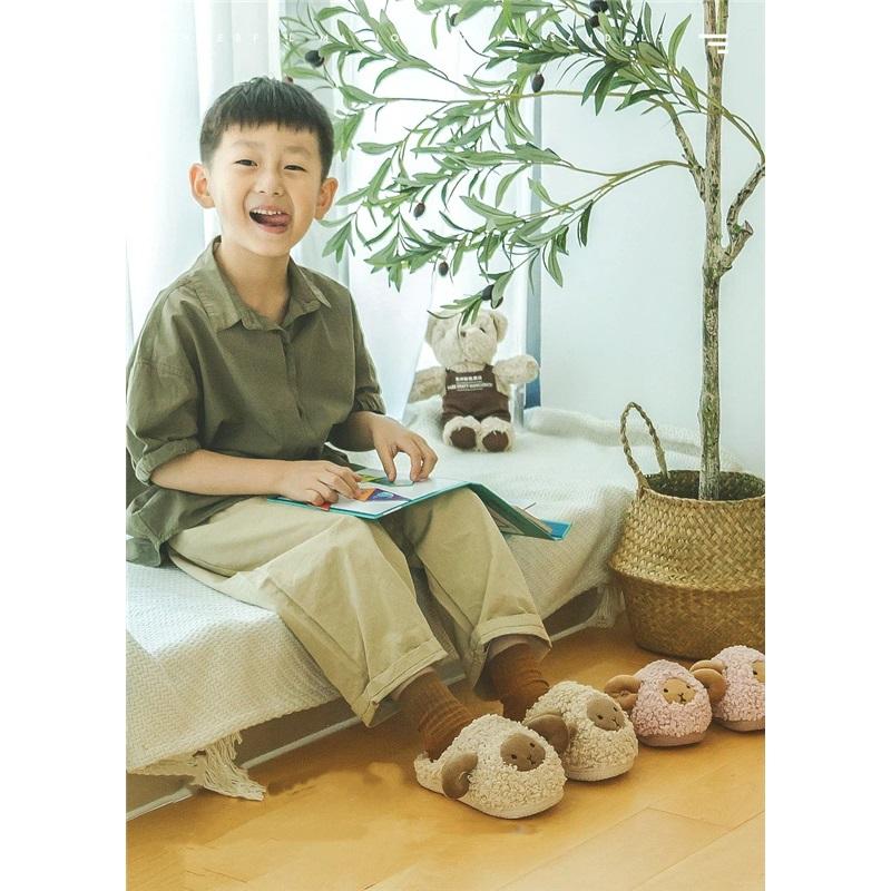 Cute Sheep Kids Plush Slippers Warm Fuzzy House Slippers Non‑Slip Soft Sole Closed‑Toe Home Shoes For Toddler Boys Girls Autumn Winter