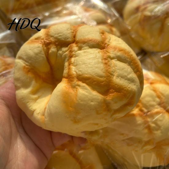 Squeeze Toy for Adults Soft Toast Slow-Rising PU Fidget Stress Anxiety Relief Realistic Bread-Shaped Decompression Gadget Kids