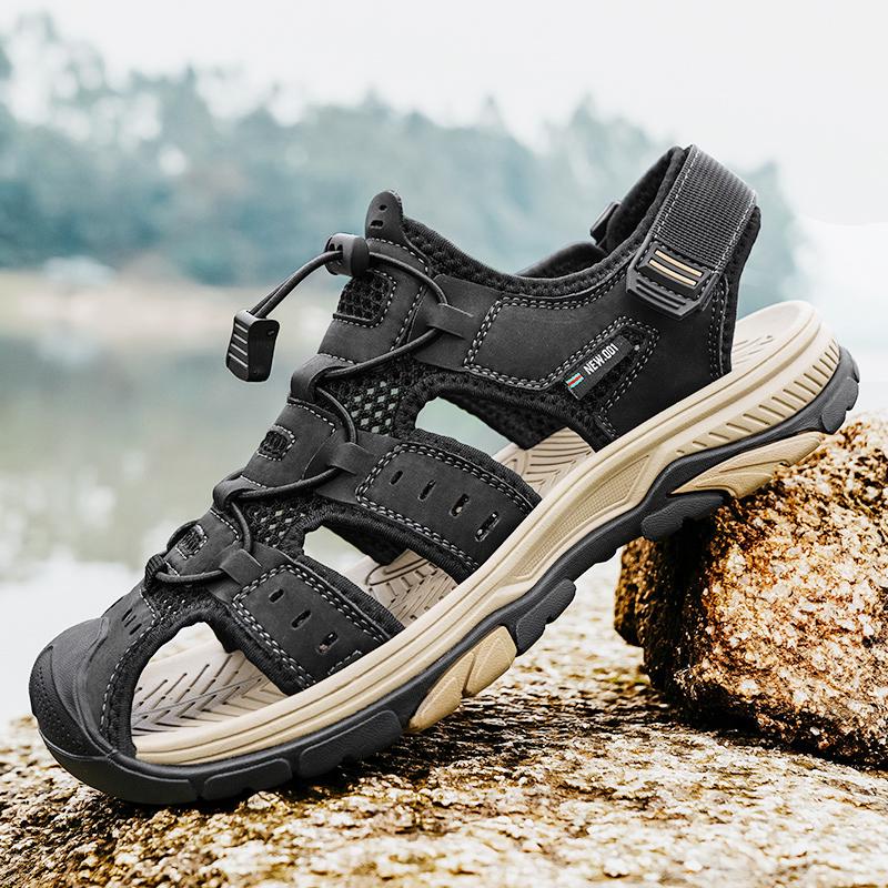 Vintage Style Men Summer Shoes Genuine Leather Men's Sandals Outdoor Male Beach Shoes Anti-collision Toe Man Sandals Roma Flats