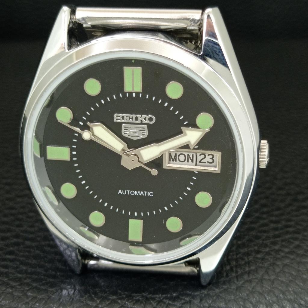 JAPAN VINTAGE REFURBISHED SEIKO 5 AUTOMATIC MENS BLACK DIAL WATCH A444234-1