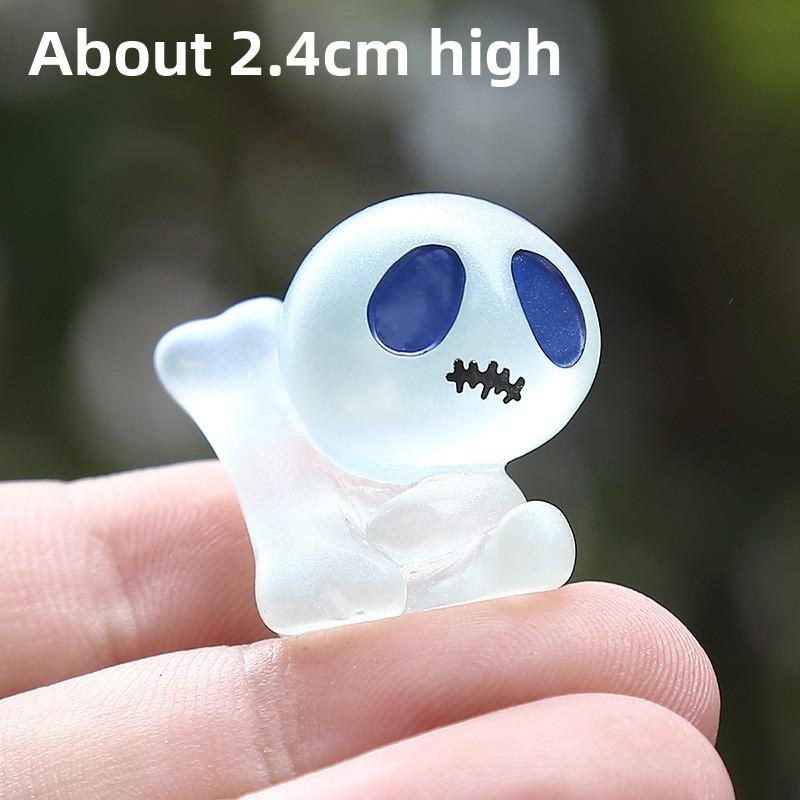 Miniature Resin Ghost Figurine With Glow Effect For Home Enthusiasts Decor