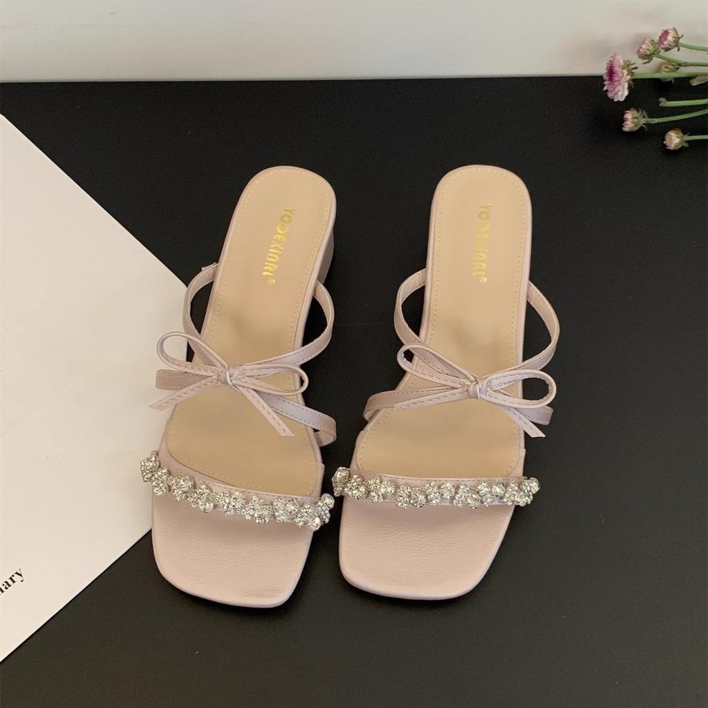 French beautiful bow rhinestone sandals women's summer wear 2025 new fairy wind gentle open-toed cool slippers