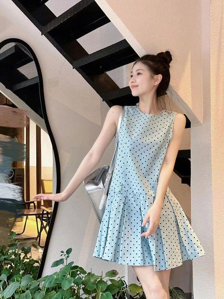 Large size fat mm French sweet sleeveless polka dot dress women's summer vacation style thin waist vest short skirt